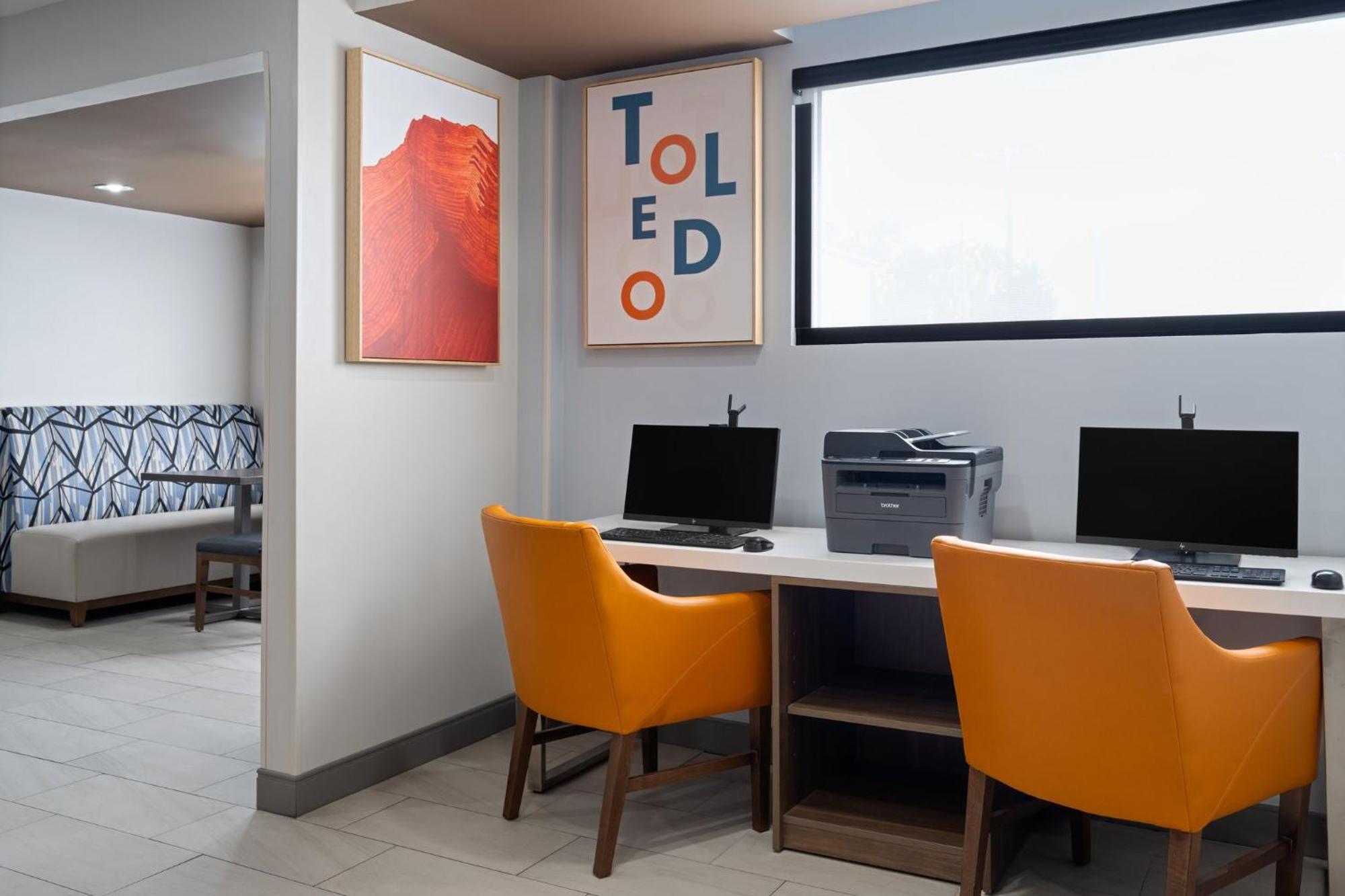 Holiday Inn Express Toledo North By Ihg Buitenkant foto