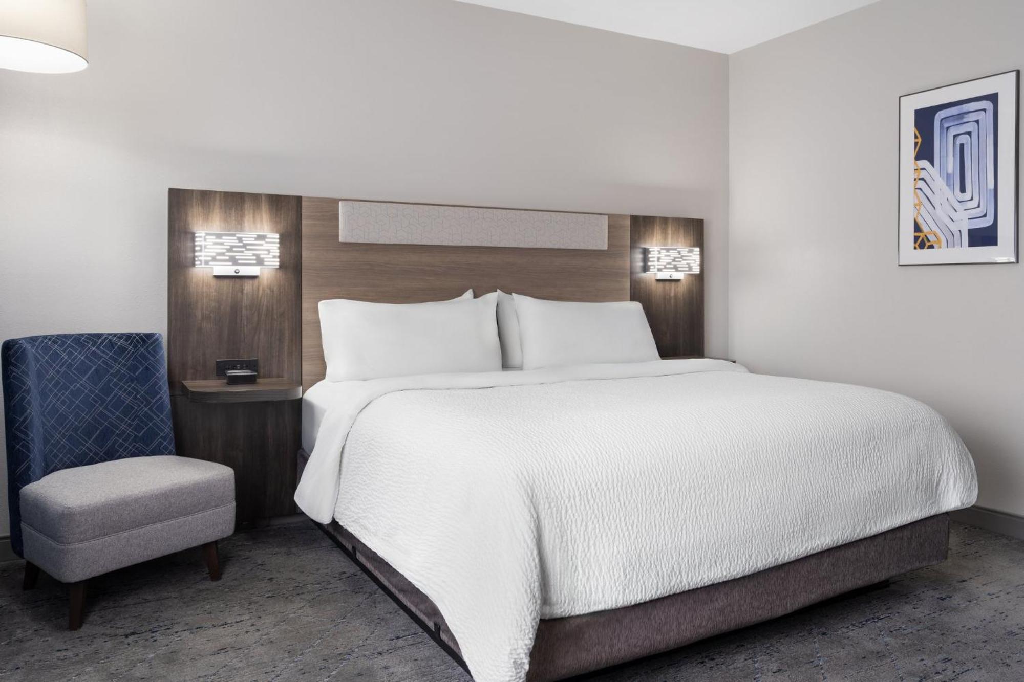 Holiday Inn Express Toledo North By Ihg Buitenkant foto